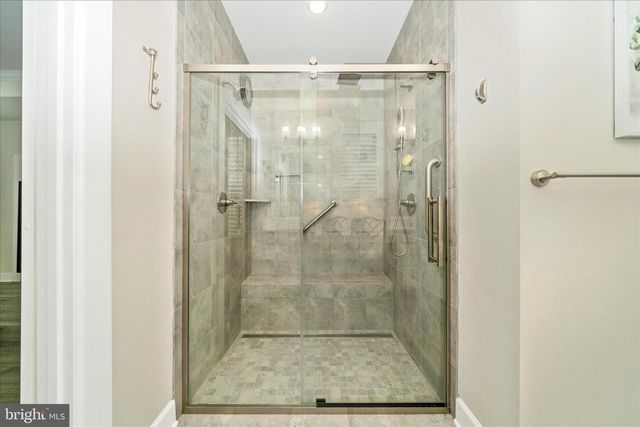 2821 CAMOMILE DR E, Frederick, MD 21704