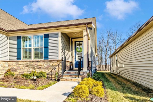 2821 CAMOMILE DR E, Frederick, MD 21704