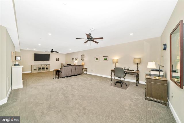 2821 CAMOMILE DR E, Frederick, MD 21704