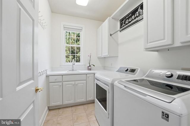 10702 CEDAR CREEK DR, Spotsylvania, VA 22551