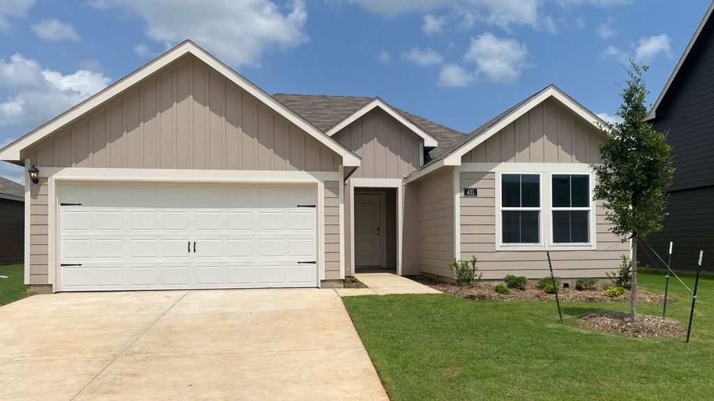 431 Dry Creek Lane, Canton, TX 75103