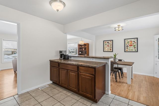 6337 Avon Street, Portage City, MI 49024