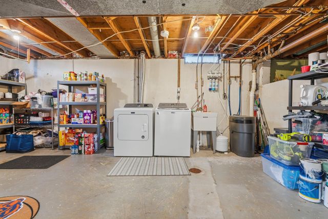 6337 Avon Street, Portage City, MI 49024