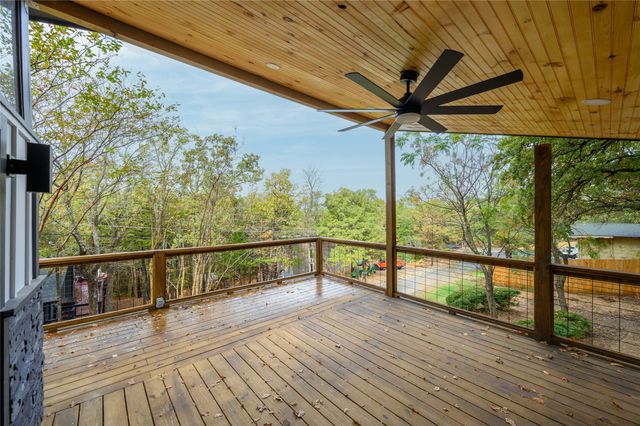 491 Black Forest Drive, Pottsboro, TX 75076