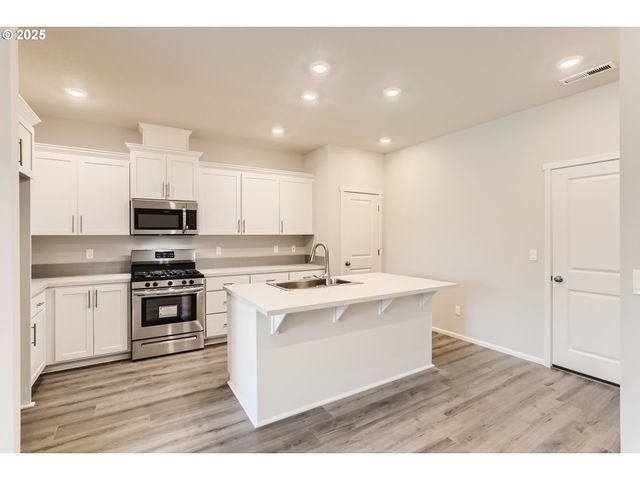 11314 Nw 317TH Ave, North Plains, OR 97133