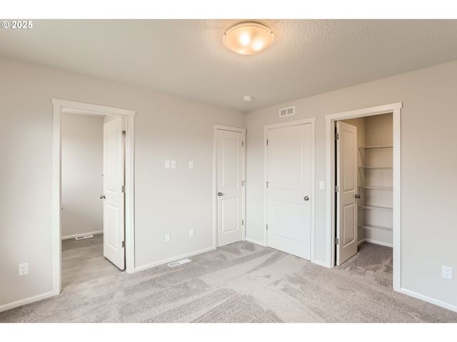 11314 Nw 317TH Ave, North Plains, OR 97133