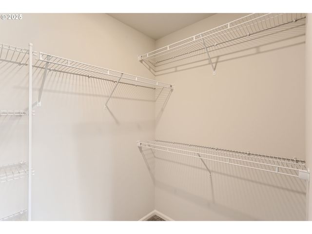 11314 Nw 317TH Ave, North Plains, OR 97133