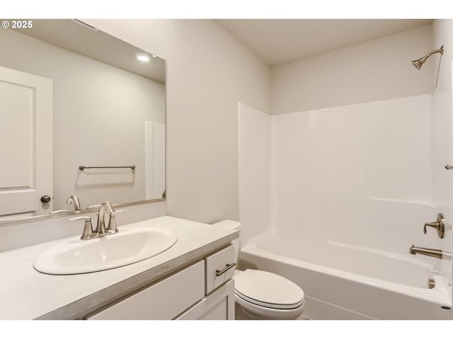 11314 Nw 317TH Ave, North Plains, OR 97133