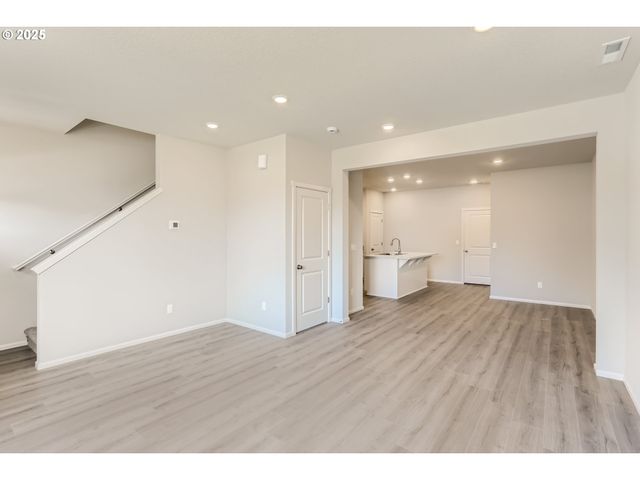 11314 Nw 317TH Ave, North Plains, OR 97133