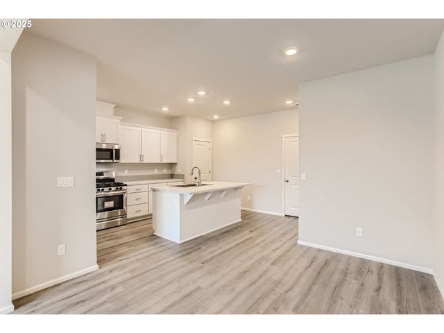 11314 Nw 317TH Ave, North Plains, OR 97133