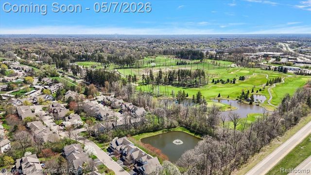38385 Churchill Lane, Farmington Hills, MI 48331
