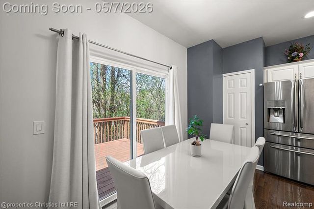 38385 Churchill Lane, Farmington Hills, MI 48331