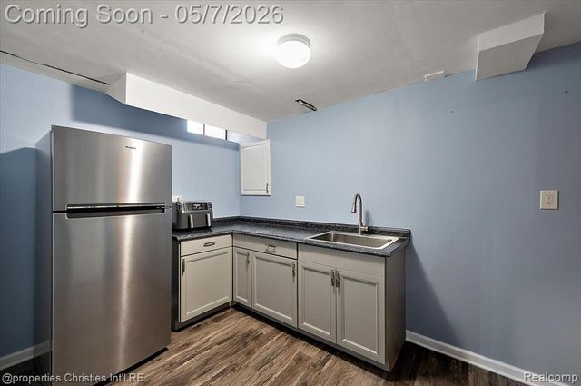38385 Churchill Lane, Farmington Hills, MI 48331