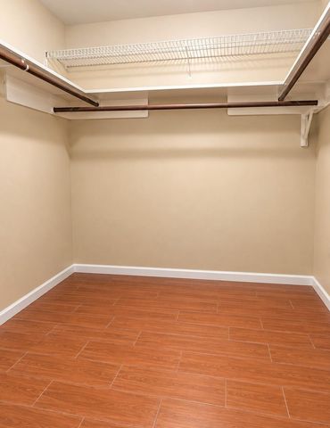 2811 New England Court, Webster, TX 77598