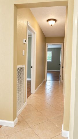 2811 New England Court, Webster, TX 77598
