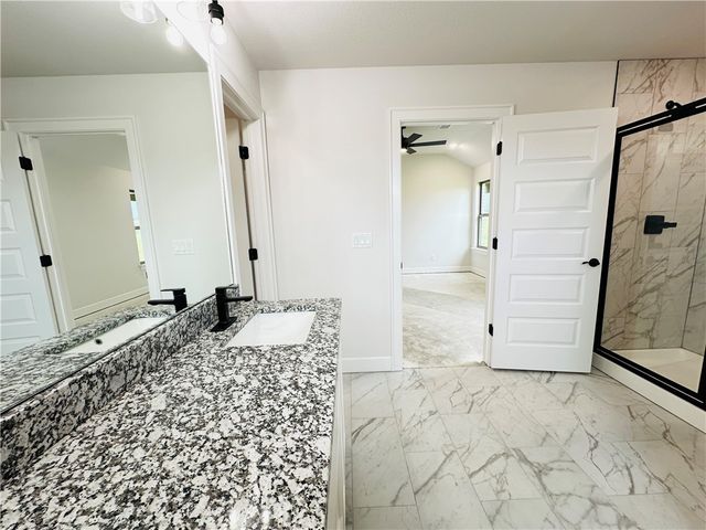 6405 NW Harley Street, Bentonville, AR 72713