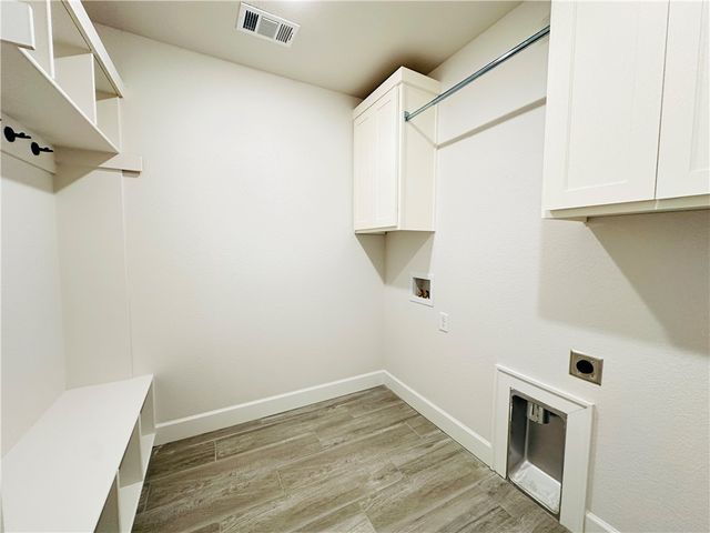 6405 NW Harley Street, Bentonville, AR 72713