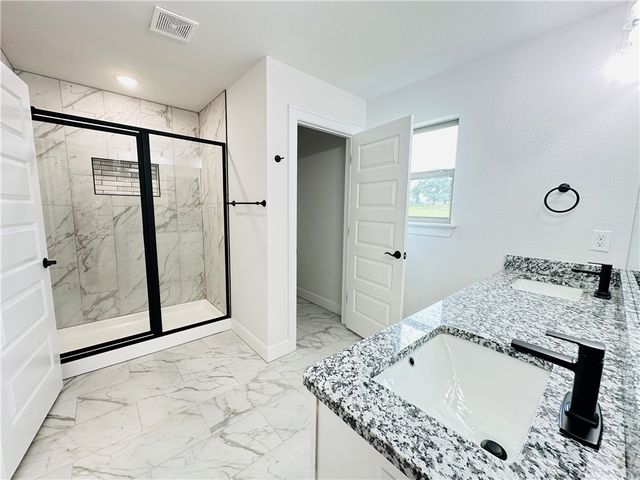 6405 NW Harley Street, Bentonville, AR 72713