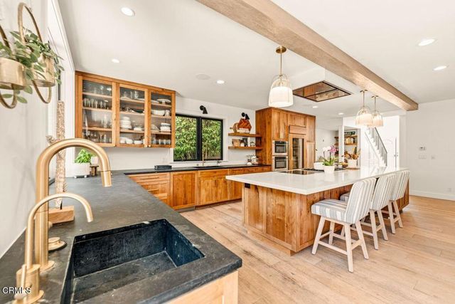 1302 Devon Lane, Ventura, CA 93001