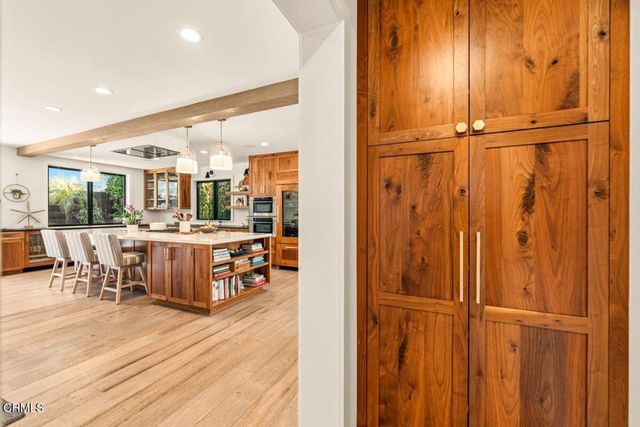 1302 Devon Lane, Ventura, CA 93001