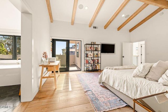 1302 Devon Lane, Ventura, CA 93001