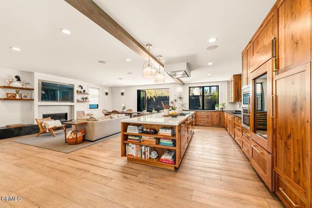 1302 Devon Lane, Ventura, CA 93001
