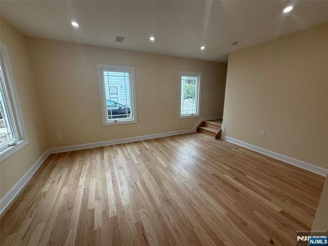 107 Chestnut Street, Rochelle Park, NJ 07662