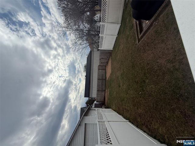 107 Chestnut Street, Rochelle Park, NJ 07662
