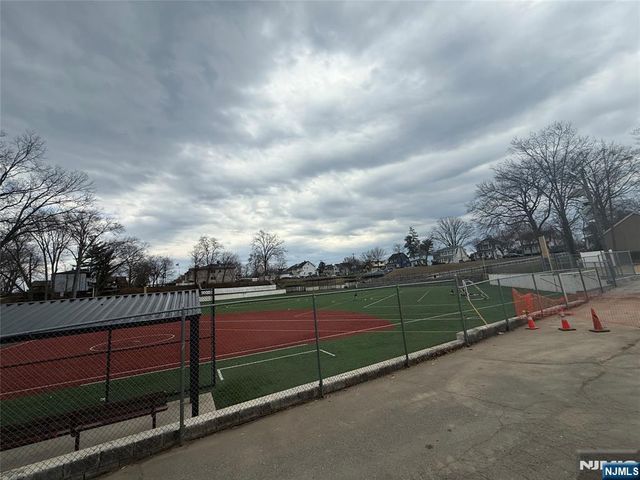 107 Chestnut Street, Rochelle Park, NJ 07662
