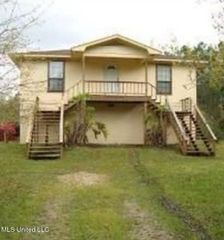 14516 Glendale Road, Ocean Springs, MS 39564