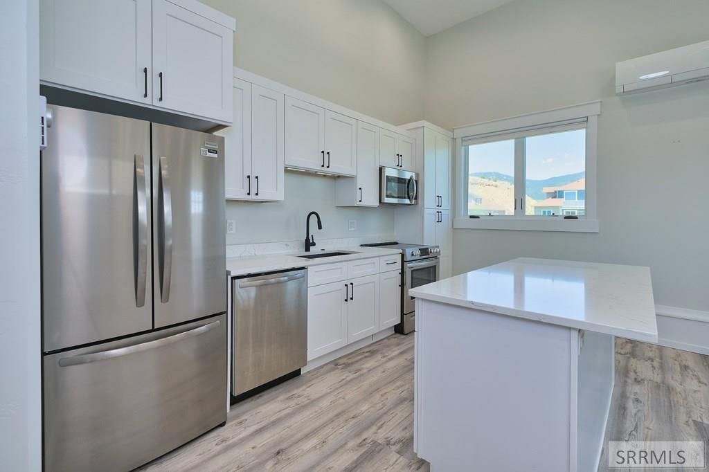 Image 5 of property listing at 151 Stonefly Lane, Swan Valley, ID 83449