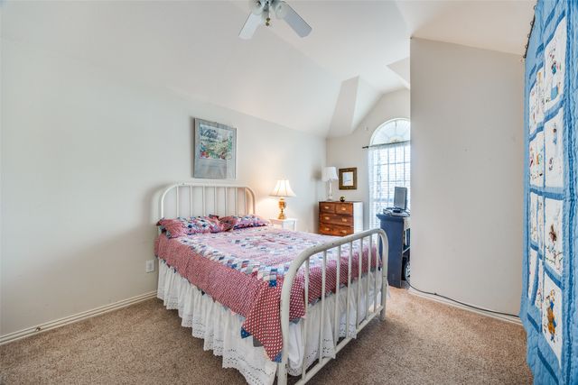 1536 Waterside Court, Dallas, TX 75218