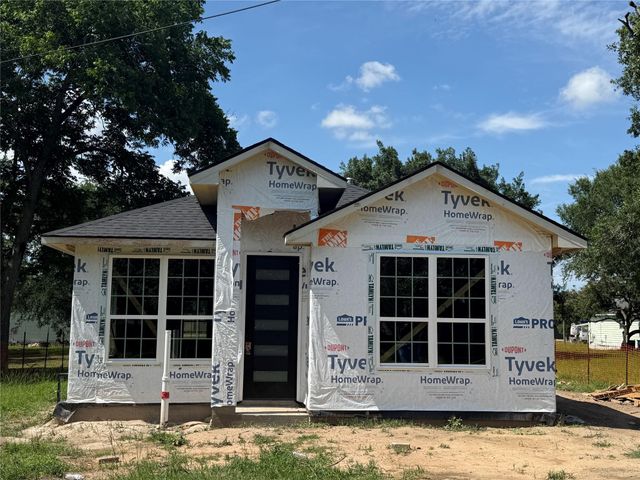 2310 Fitz Lee Street, Waller, TX 77484