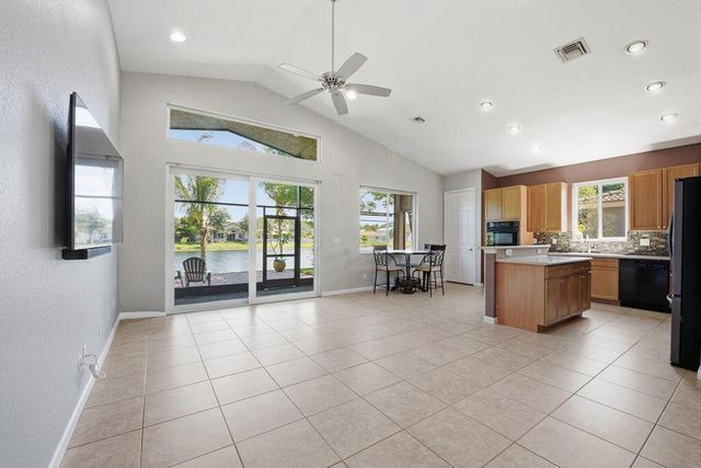 2165 SW Newport Isles Boulevard, Port St. Lucie, FL 34953