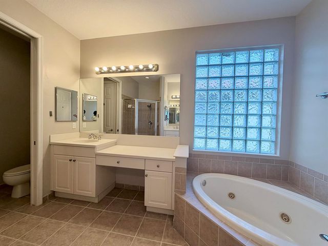 2165 SW Newport Isles Boulevard, Port St. Lucie, FL 34953