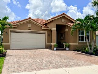 2165 SW Newport Isles Boulevard, Port St. Lucie, FL 34953