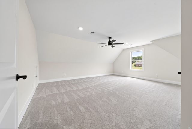 295 Bridle Path Lane, Hartsville, TN 37074