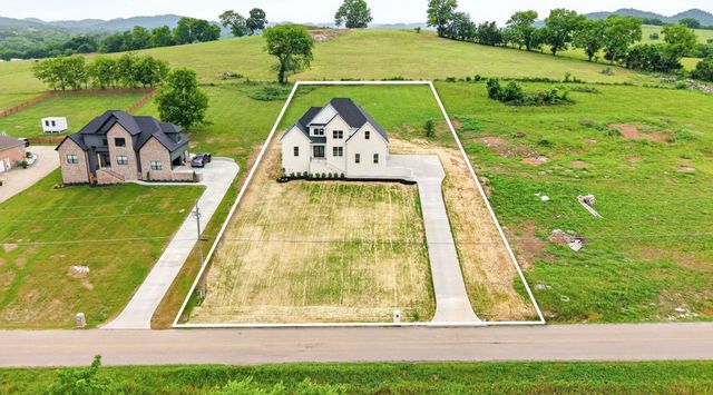 295 Bridle Path Lane, Hartsville, TN 37074
