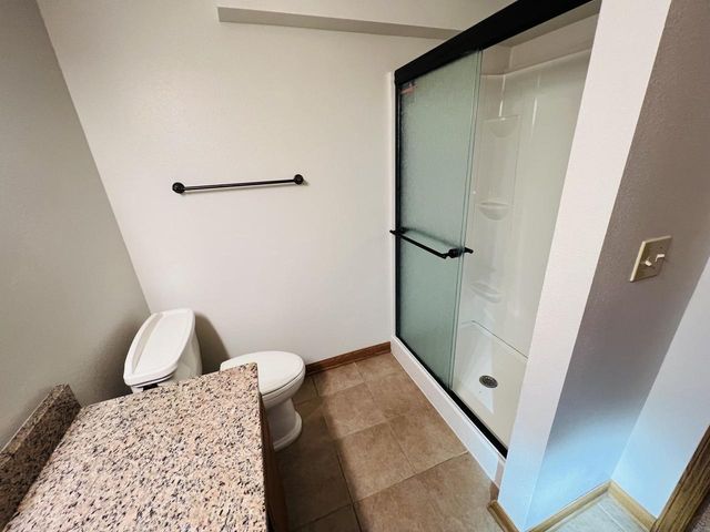 15800 Brook LANE, Brookfield, WI 53005