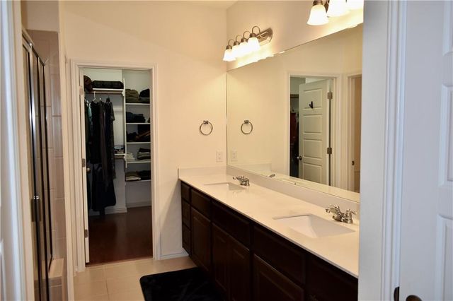 201 Leather Oak LOOP, San Marcos, TX 78666