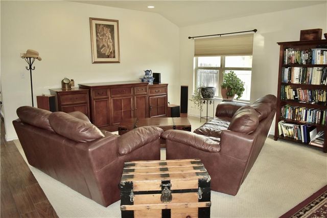 201 Leather Oak LOOP, San Marcos, TX 78666