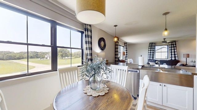 7845 Fitzgerald Road, Clinton, IL 61727