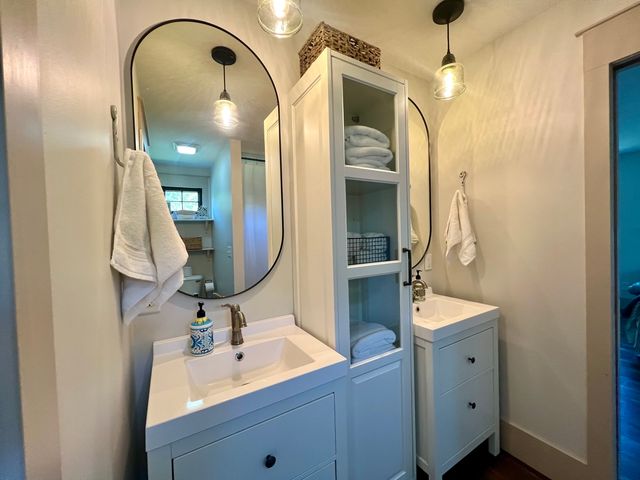 7845 Fitzgerald Road, Clinton, IL 61727