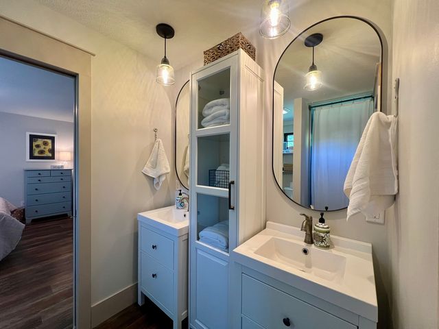 7845 Fitzgerald Road, Clinton, IL 61727