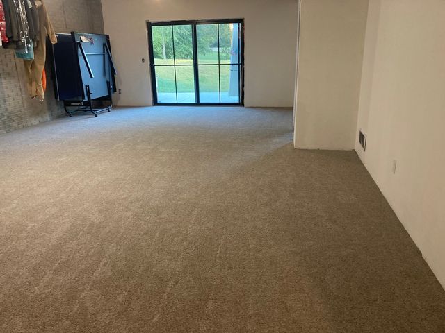 7845 Fitzgerald Road, Clinton, IL 61727