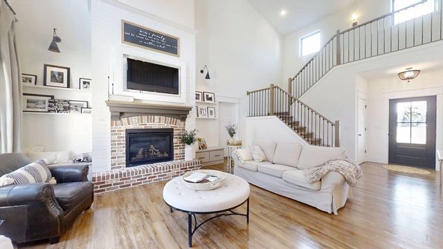 7845 Fitzgerald Road, Clinton, IL 61727