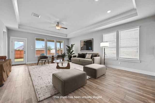 284 Grace Lilly DR, Buda, TX 78610