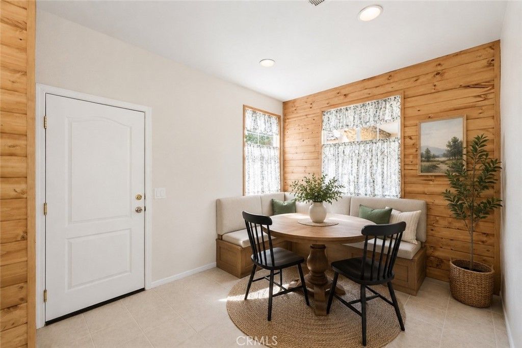 Image 18 of property listing at 43919 Danya Lane, Lancaster, CA 93536