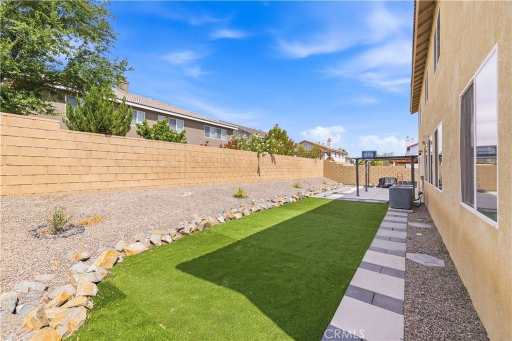 Image 50 of property listing at 43919 Danya Lane, Lancaster, CA 93536