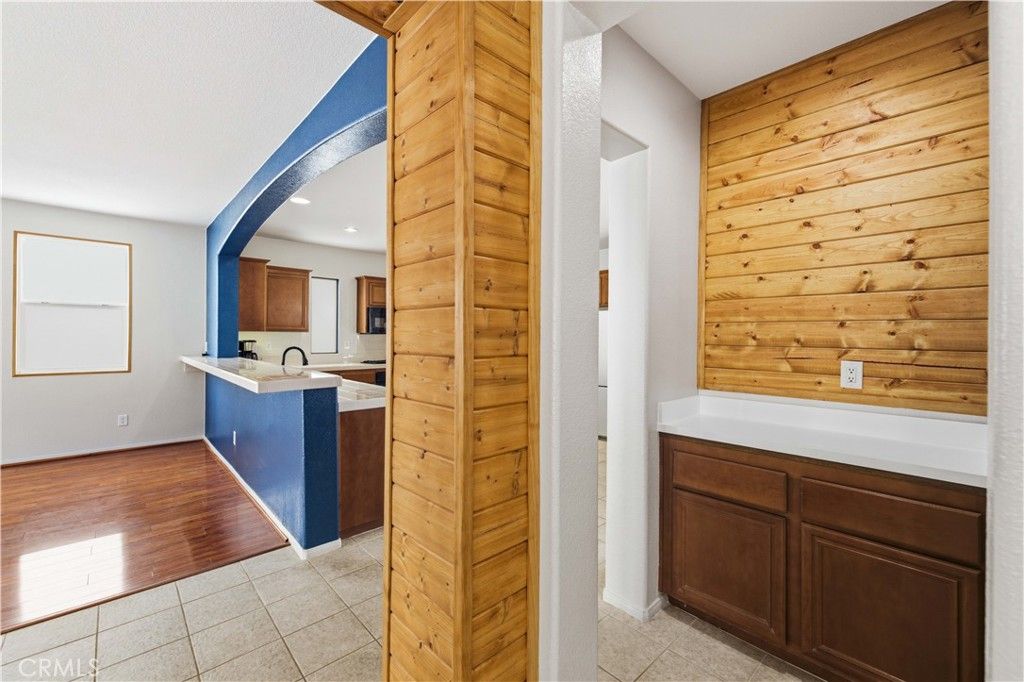 Image 9 of property listing at 43919 Danya Lane, Lancaster, CA 93536